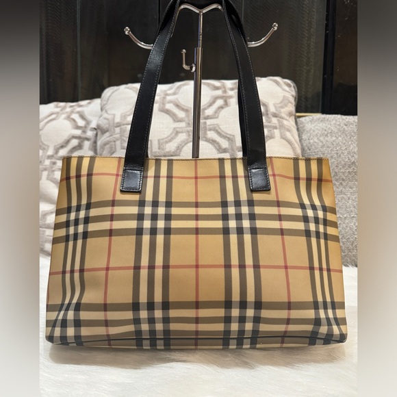 SOLD‼️‼️Burberry Haymarket Tote Bag - Picture 2 of 14